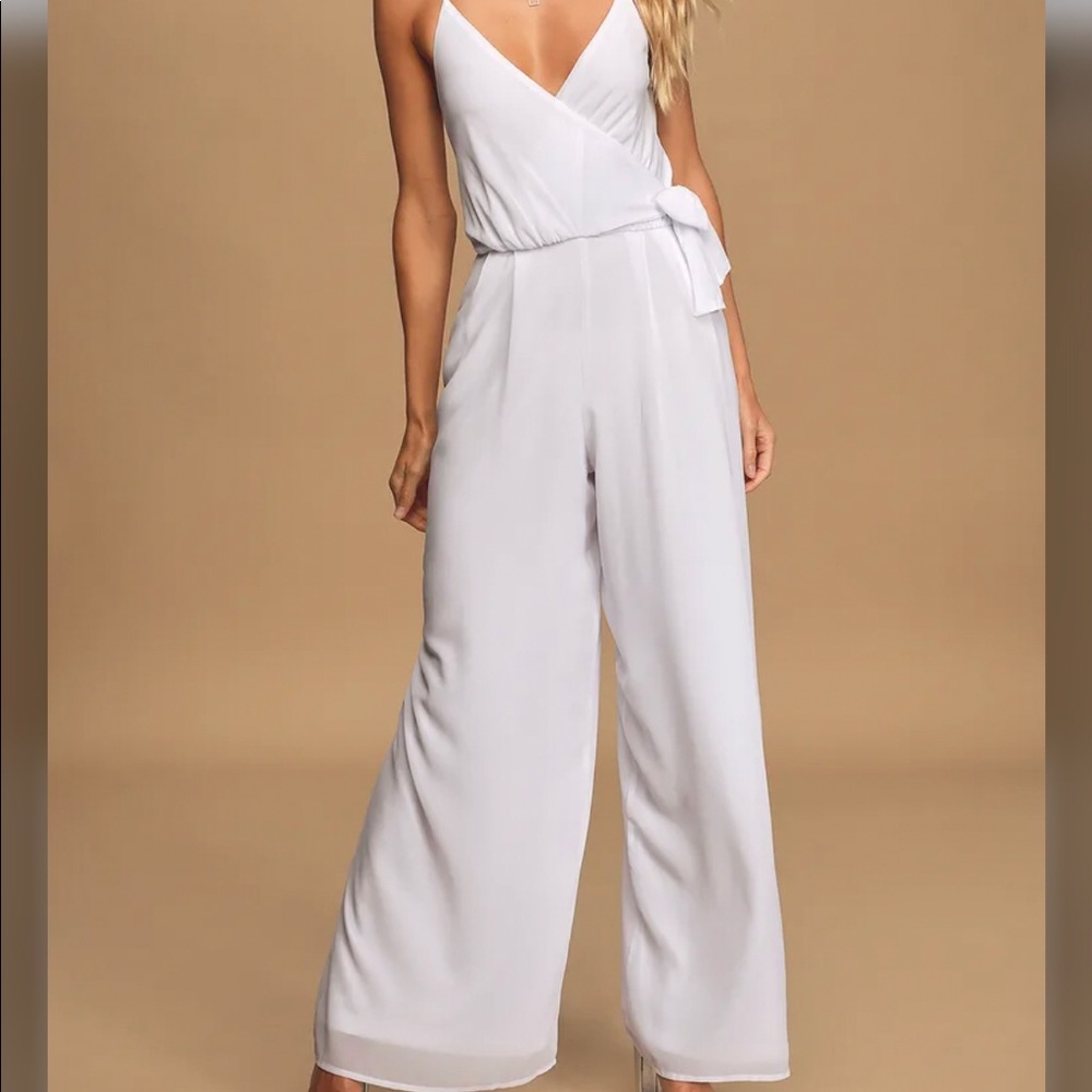 Sleeveless white jumpsuit